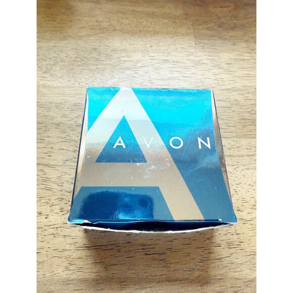 Avon 2009 "Lovely London" Large Rhinestone & Enamel Brooch Pin - Picture 5 of 7